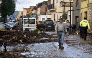 Preventing flooding risks through IoT